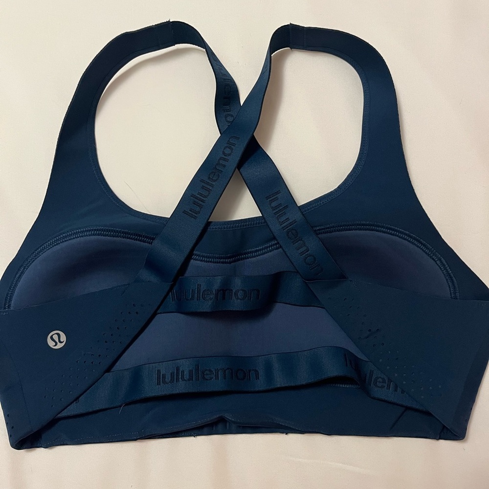 LULULEMON ADAPT THE STRAP SPORTS BRA SIZE 10 LIKE NEW - Picture 2 of 7